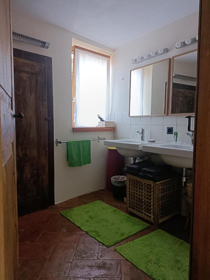 La Capinera Bed & Breakfast Muggio Luaran gambar